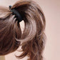 💇‍♀️ 50% DE RÉDUCTION 🐴 Pince à cheveux volumatrice pour queue de cheval – Volume instantané & maintien ferme – Confortable, discrète – parfaite pour cheveux fins ou mi-longs – élégance en un clin d’œil ✨🎀