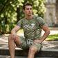 👕🩳🖤 OFFRE LIMITÉE 50% DE RÉDUCTION! Ensemble T-Shirt & Short Imprimé Faux Jean Décontracté pour Homme – Look Jean Classique Sans le Poids, Mélange de Coton Doux – Parfait pour la Détente, les Courses ou les Sorties du Week-end 🌟👟