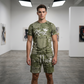 👕🩳🖤 OFFRE LIMITÉE 50% DE RÉDUCTION! Ensemble T-Shirt & Short Imprimé Faux Jean Décontracté pour Homme – Look Jean Classique Sans le Poids, Mélange de Coton Doux – Parfait pour la Détente, les Courses ou les Sorties du Week-end 🌟👟