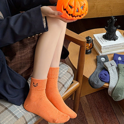 🎃🧦 OFFRE LIMITÉE -50% ! 5 Paires de Chaussettes Halloween Respirantes – Coton Doux, Confort Anti-Transpiration et Style Citrouille Ludique