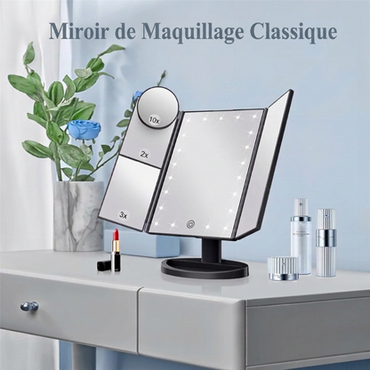 Miroir de maquillage trois panneaux avec éclairage